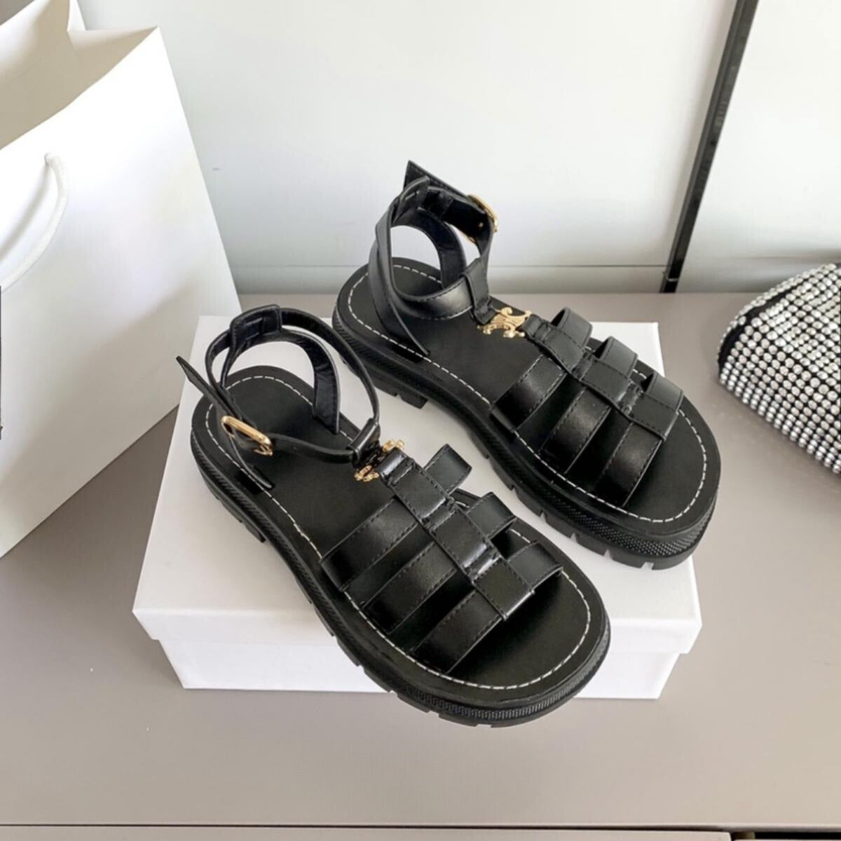 Out-Shine | Comfortpedic sandals