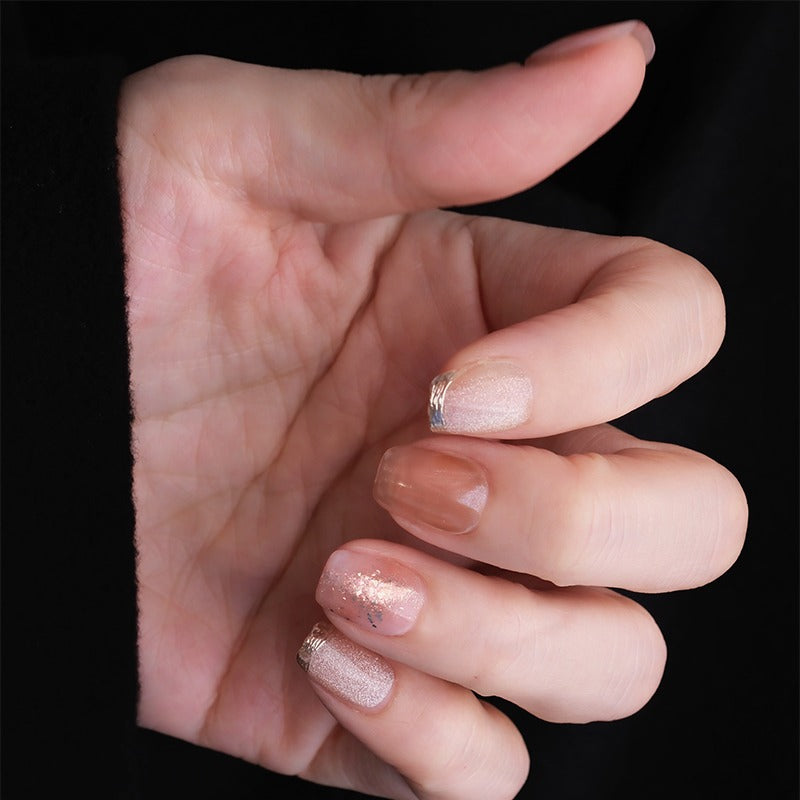 Out-Shine | Cat's Eye Winter Wearable Nails