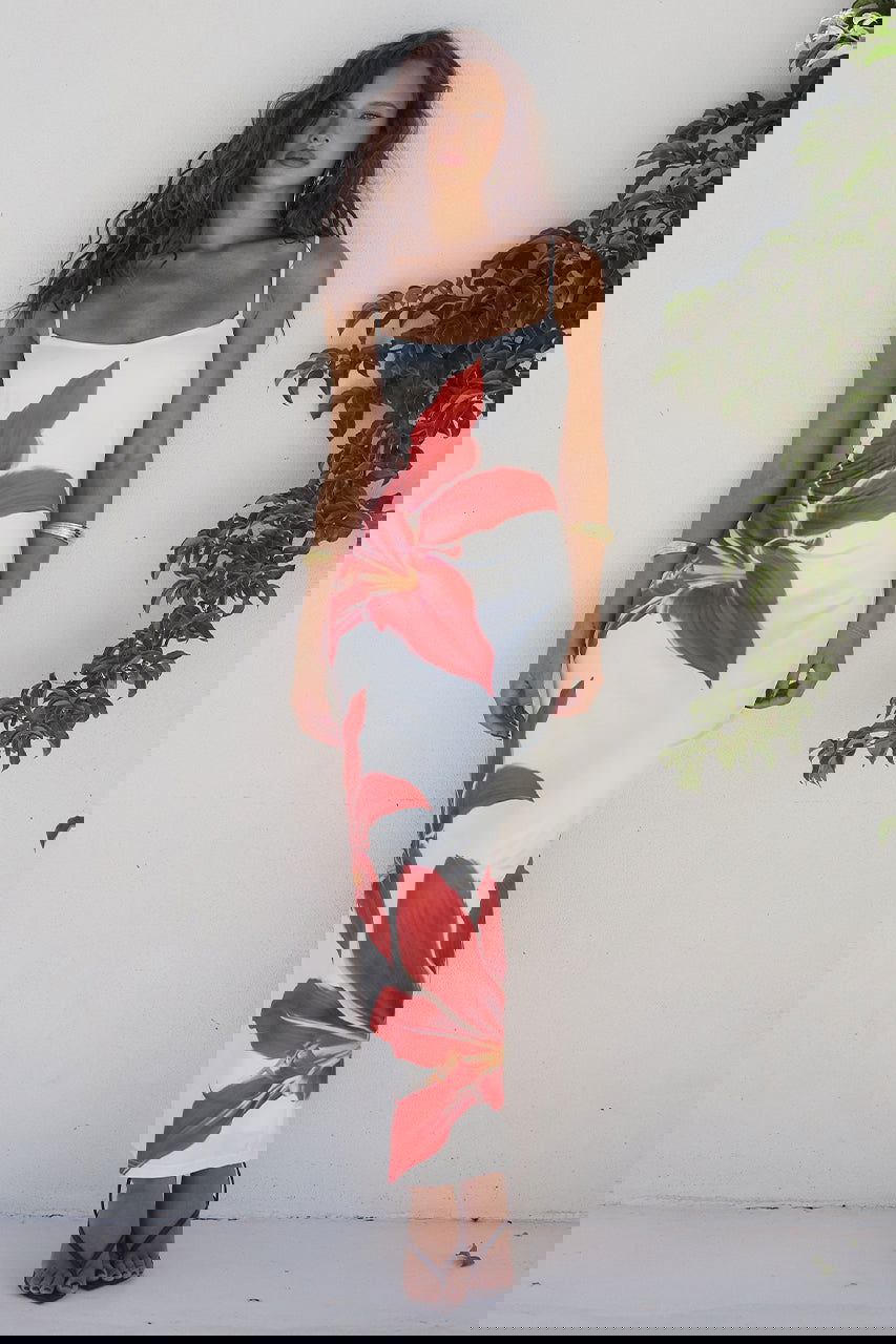 Deslumbra | Vestido ajustado Blossom con diseño floral