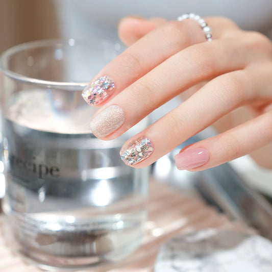 Out-Shine | Whitening Simple and Versatile Wearable Nails