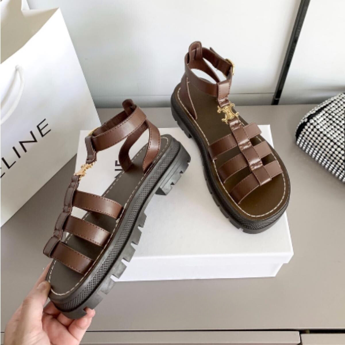 Out-Shine | Comfortpedic sandals