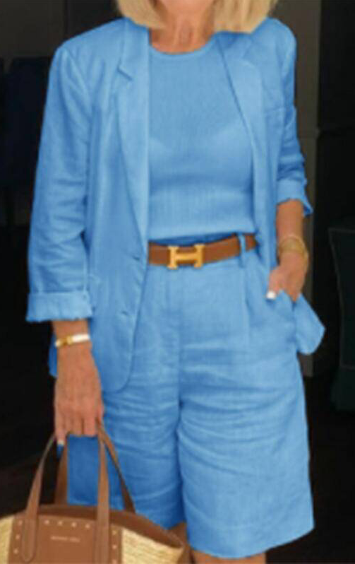 Deslumbra | Elegante conjunto de shorts y blazer de lino para mujer