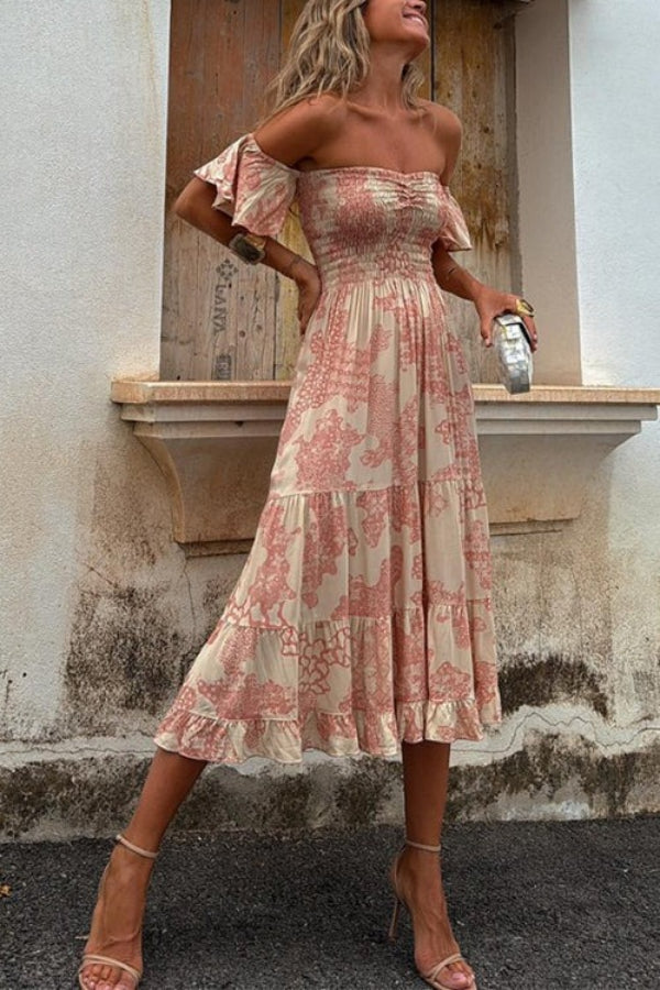 Deslumbra | Vestido midi de capas con estampado único, hombros descubiertos, fruncido y mangas con volantes