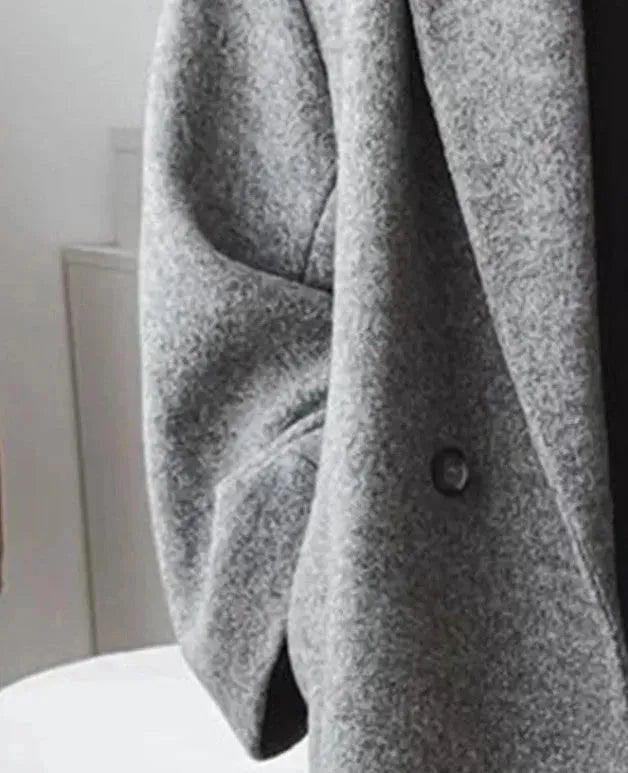 Out-Shine | Oversize Women's Cashmere Coat with Reverse Collar
