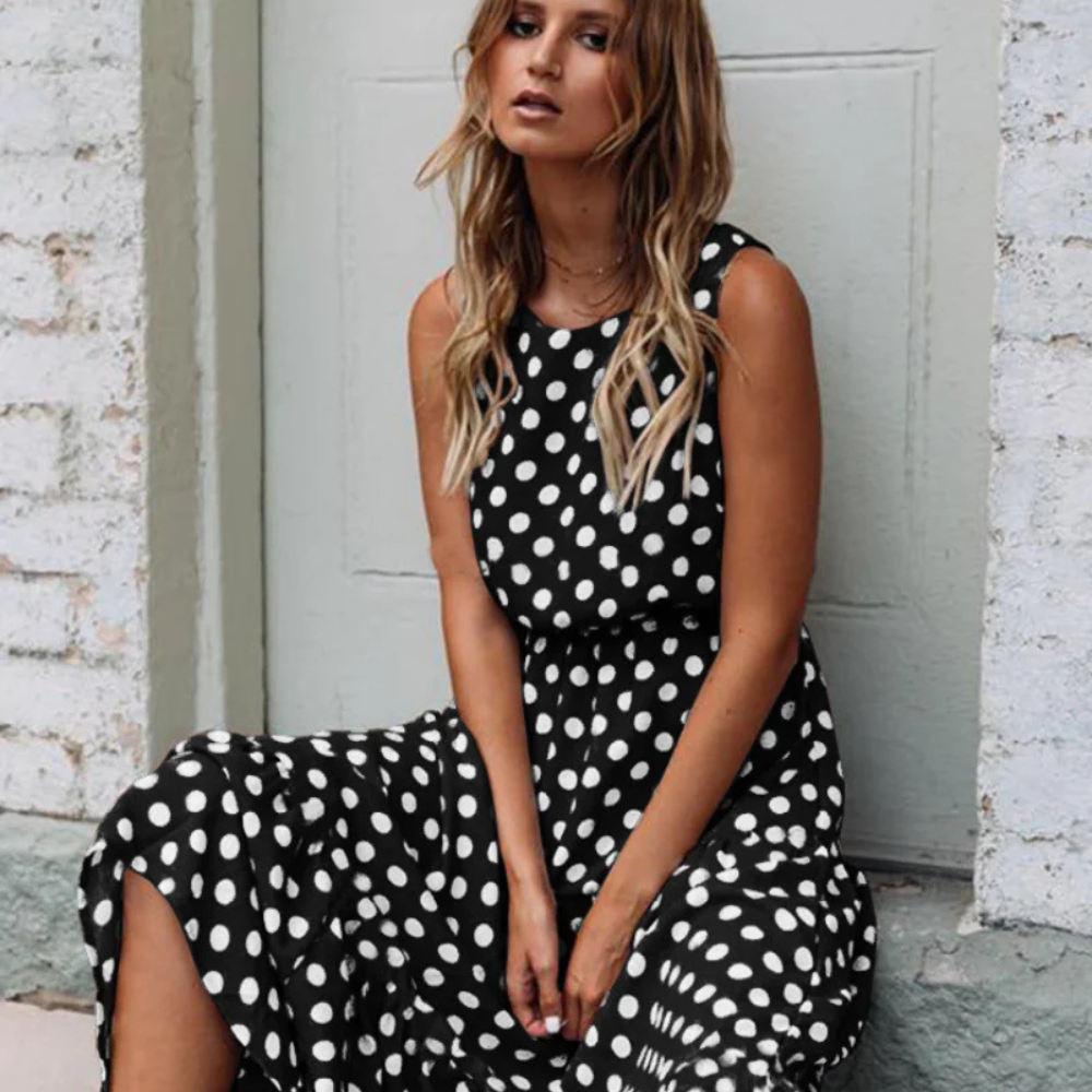 Out-Shine | Summer Dress With Dots