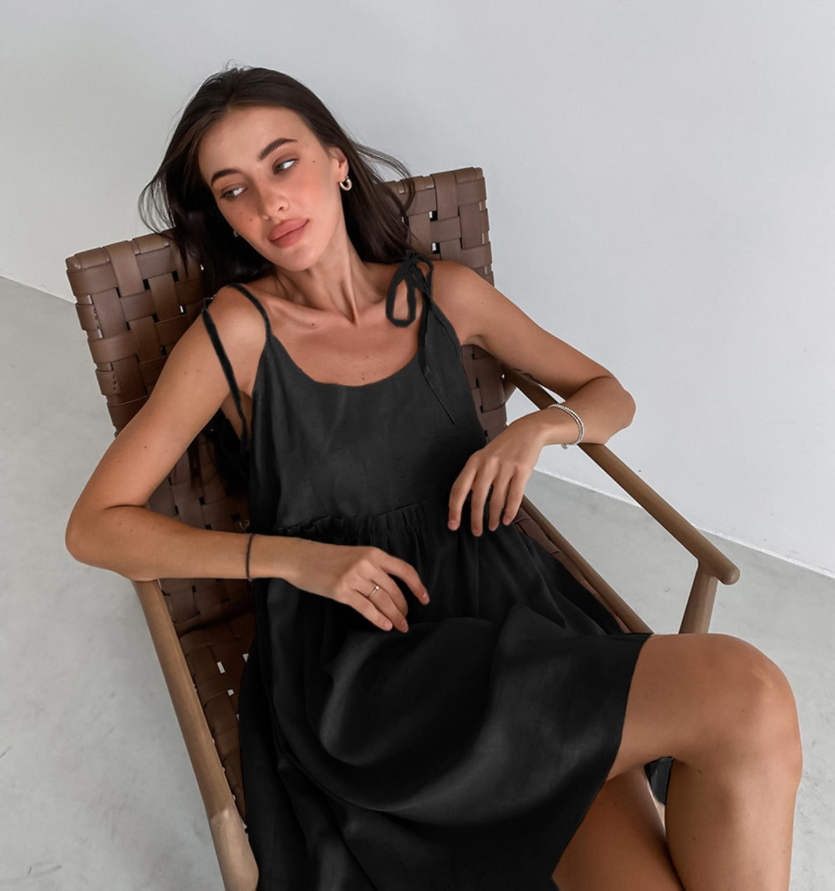Out-Shine | Cotton and Linen Suspender Skirt