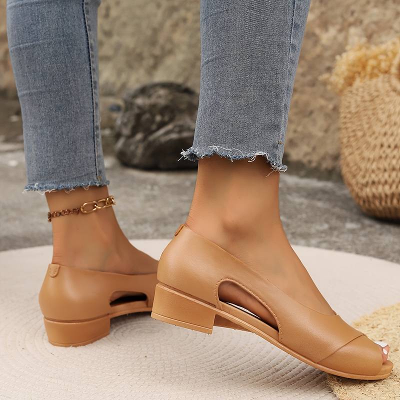 Out-Shine | Black Orthopedic Hack Sandals