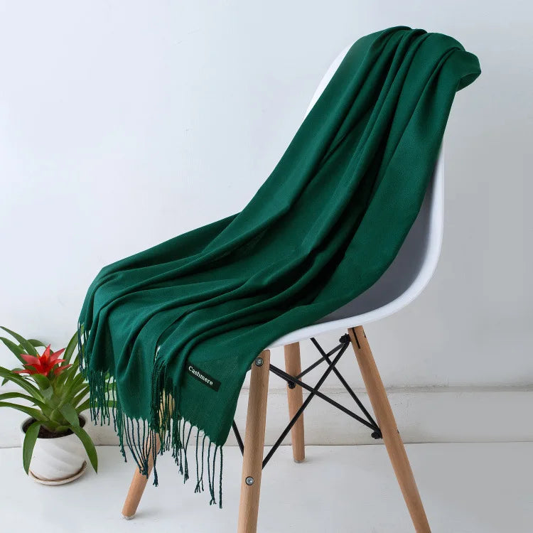 Out-Shine | Black and warm cashmere scarf for women