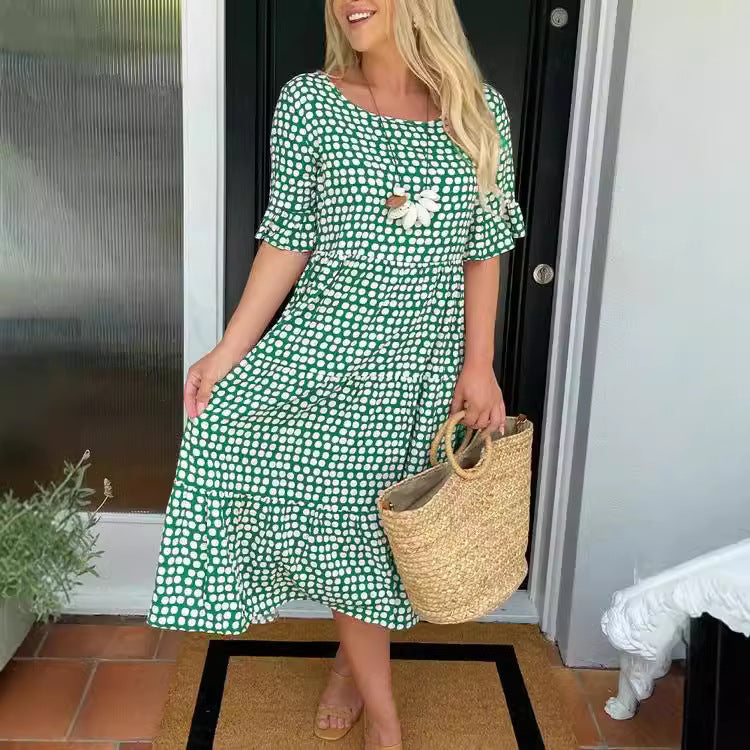 Deslumbra | Vestido de verano estampado de manga corta y cuello redondo