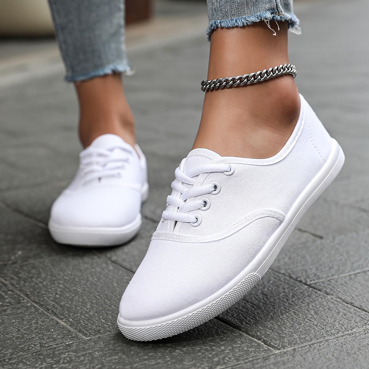Out-Shine | Low Canvas Lace Ups