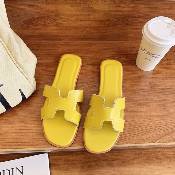 Deslumbra | Sandalias de piel con perfil en H de última moda